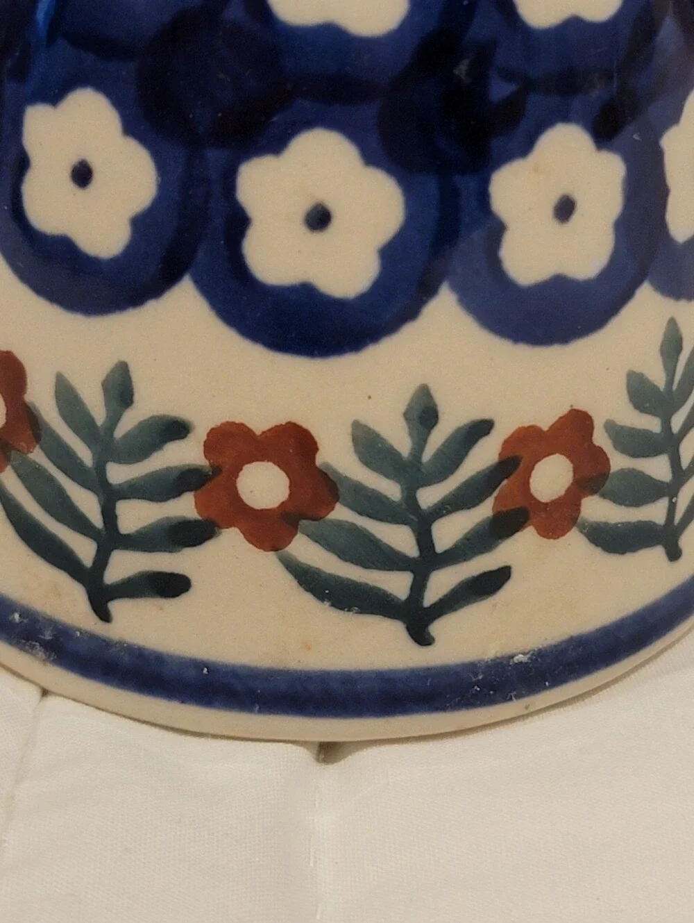 Boleslawiec Polish Pottery Woman Shaker # 107 J. Radzinska